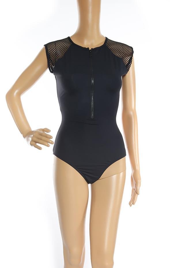 KhloÃ© Kardashian : son body/ maillot de bain signÃ© Melissa Odabash en vente Ã  125 dollars