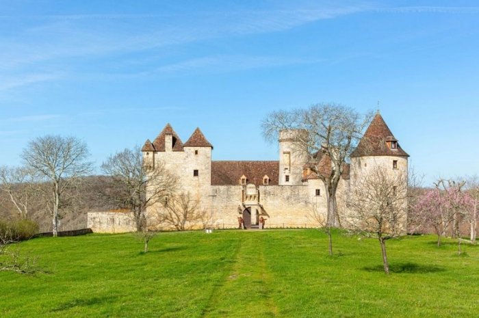 Le château de Pechrigal se situe dans le Lot, en Occitanie