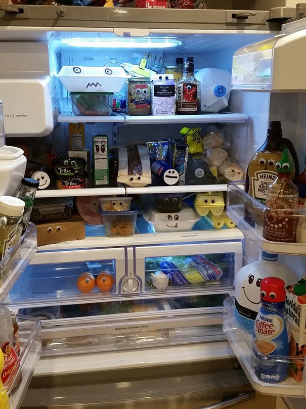 Chéri, pourquoi tout le frigo a les yeux rivés sur moi ?