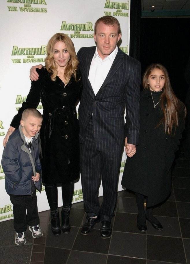 Lourdes Leon avec sa famille en 2007