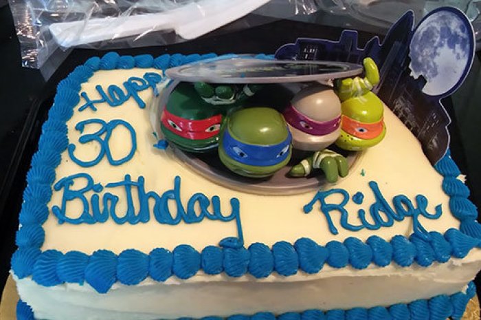 Joyeux 30ème anniversaire Ridge !