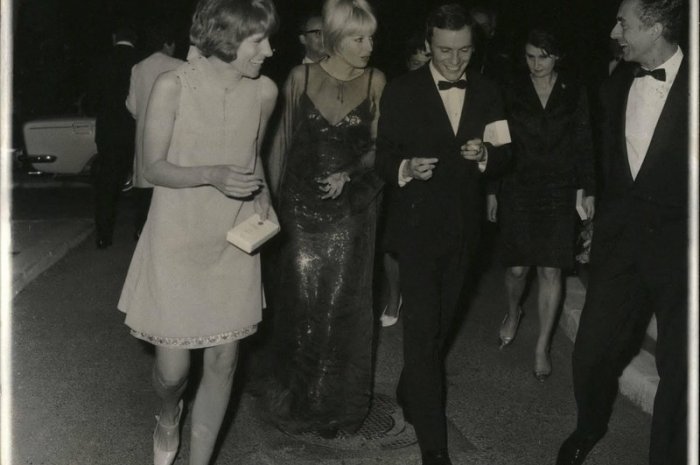 Nadine Trintignant (à gauche) au Festival de Cannes en 1957