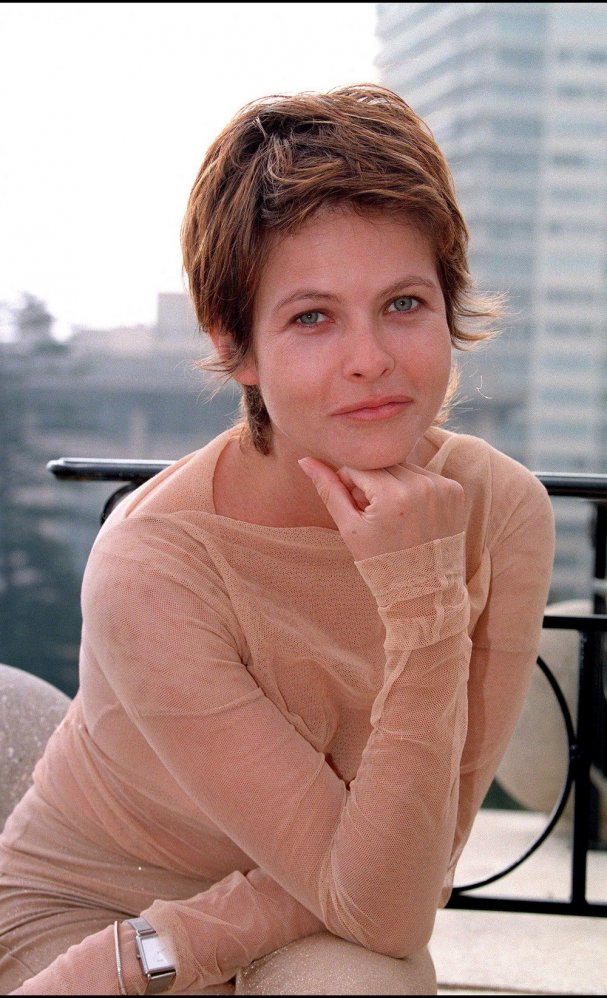 Charlotte Valandrey en 2002