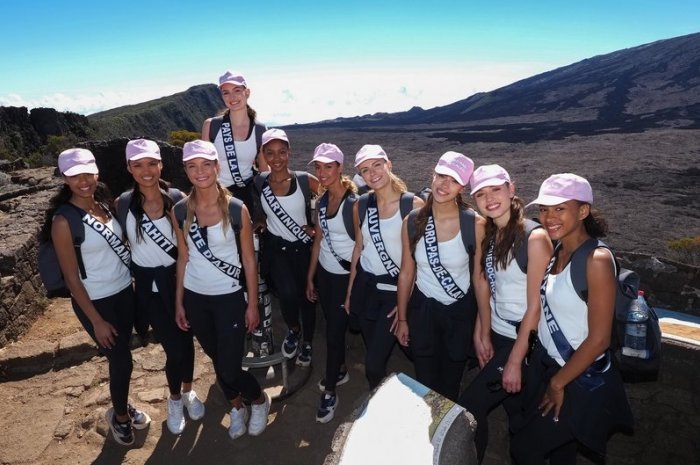 Les Miss en activité randonnée à la Réunion