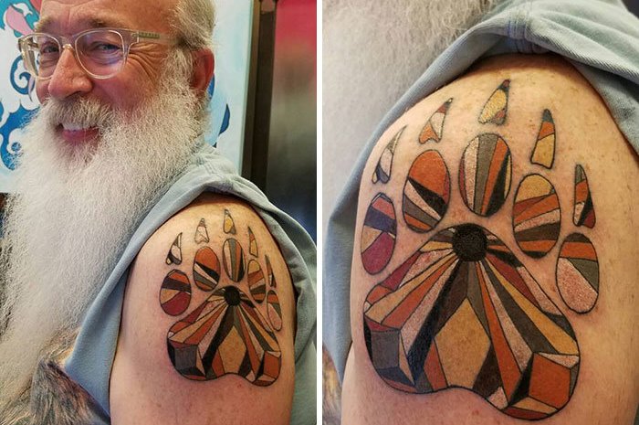 Un tatouage qui fait rugir de plaisir ce client satisfait !