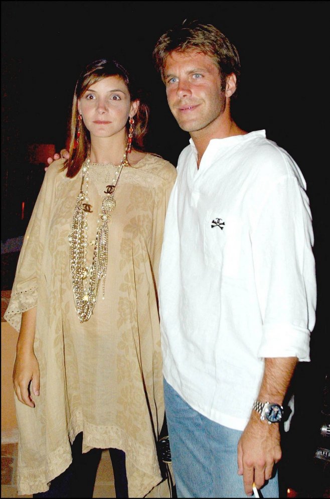 Clotilde Courau et son compagnon Emmanuel-Philibert de Savoie en août 2003