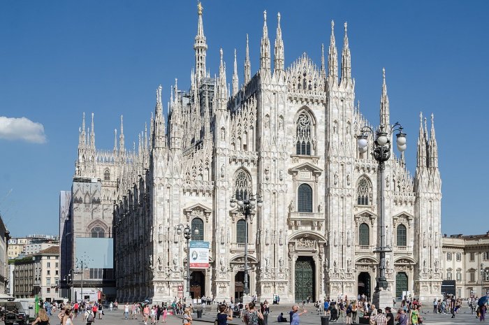 20e : Duomo de Milan (Italie,1836)