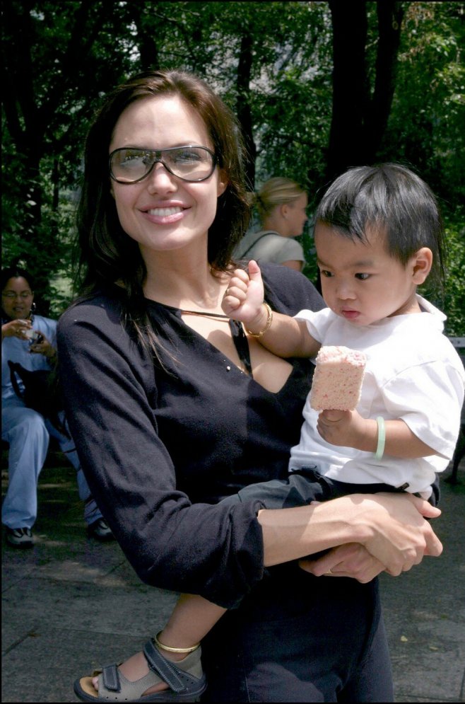 Maddox, le premier enfant d'Angelina Jolie