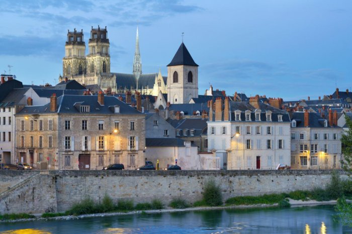11 - Centre-Val-de-Loire : 122,39 euros par an