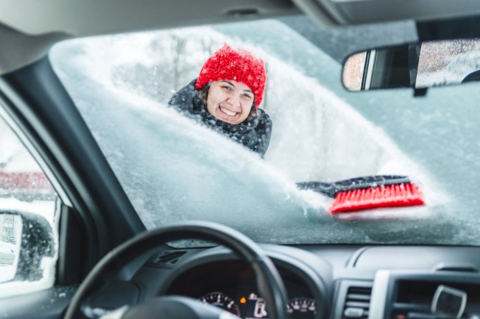 Est-il judicieux de nettoyer sa voiture en hiver ?