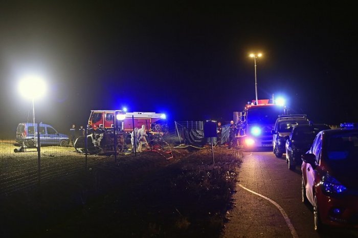 Accident sur l'autoroute A7 de nuit : les pompiers en intervention