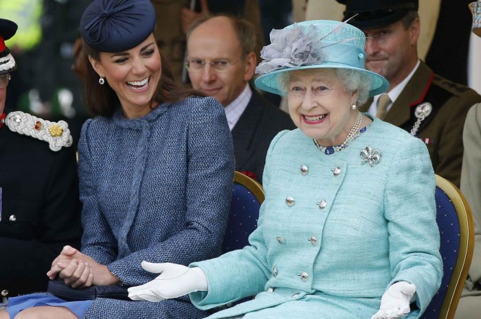 90 ans Elizabeth II : elle fait rire Kate Middleton