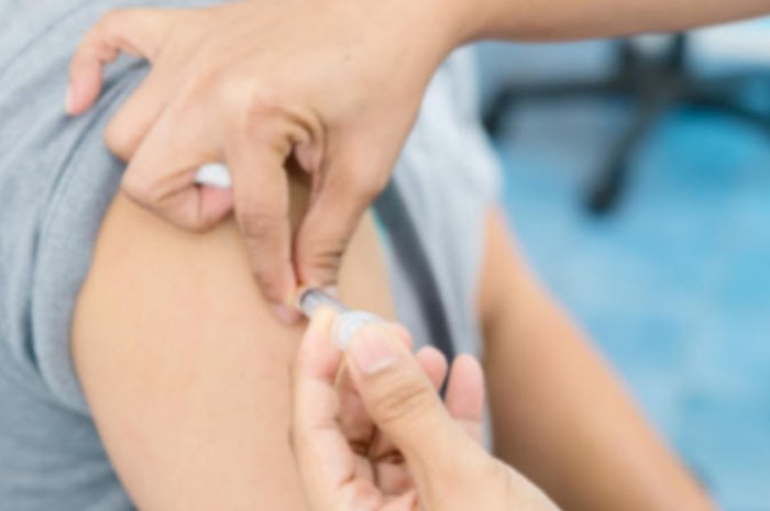 Vaccins : 47% des sondés pensent que le ministère de la Santé travaille avec l’industrie pharmaceutique pour en masquer la nocivité