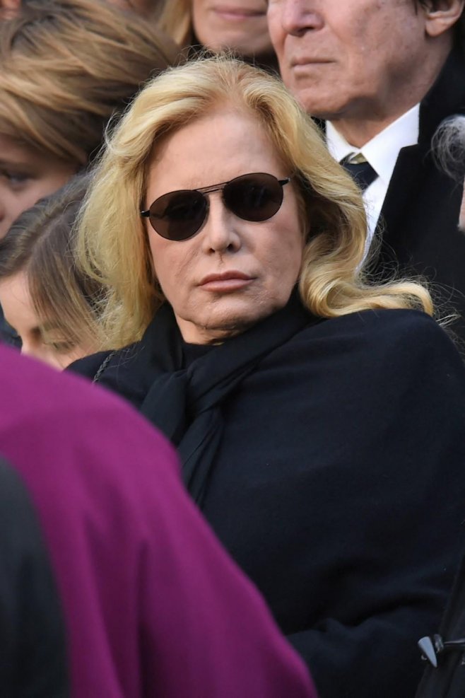 Sylvie Vartan à la cérémonie funéraire de Johnny Hallyday en 2017