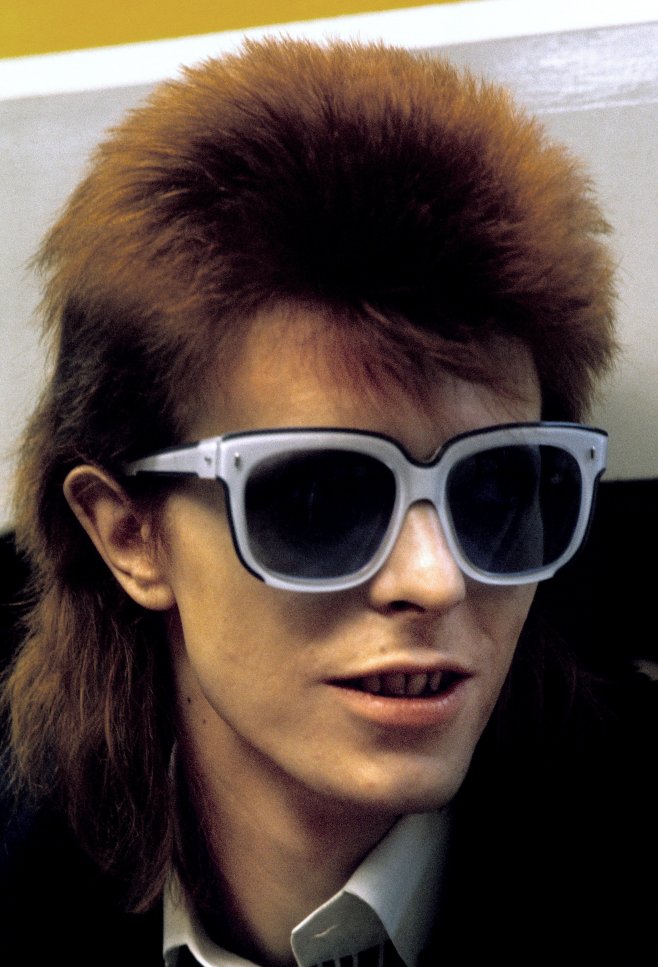 David Bowie : les cheveux rouges en mode hérisson, une idée inspirée par sa femme Angie