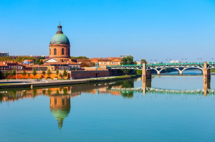 6. Toulouse