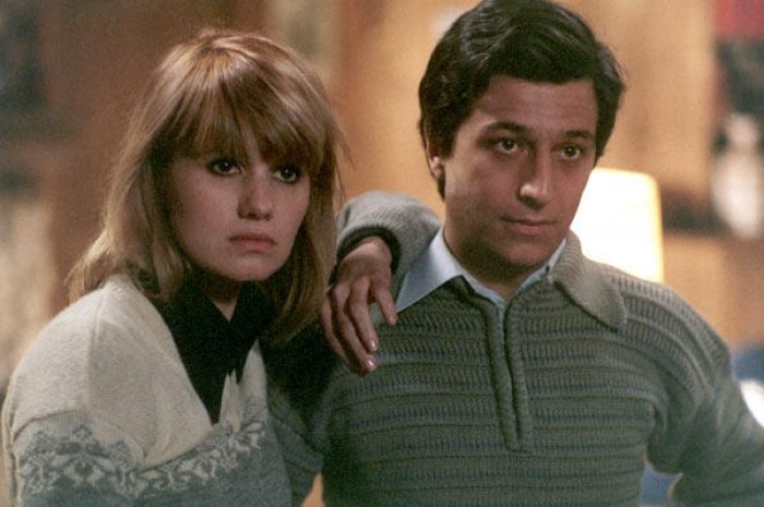 L'actrice Miou-Miou aux côtés de Christian Clavier dans le film "Dites-lui que je l'aime" en 1977