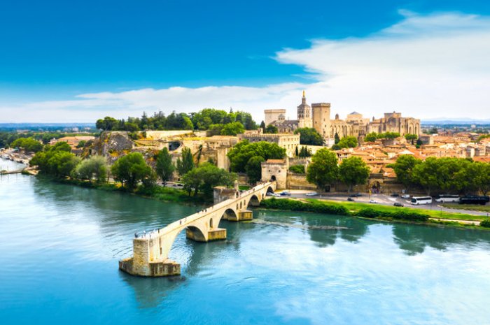 Le Palais des papes et le pont d'Avignon (Provence-Alpes-Côte d'Azur)