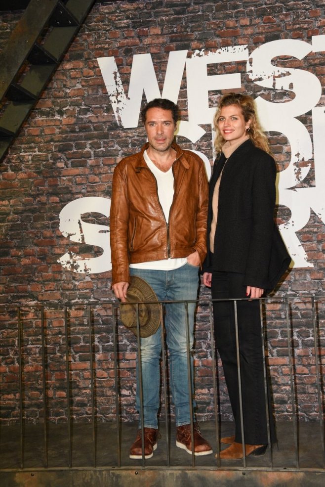 Nicolas Bedos et Pauline Desmonts à la première de "West Side Story"