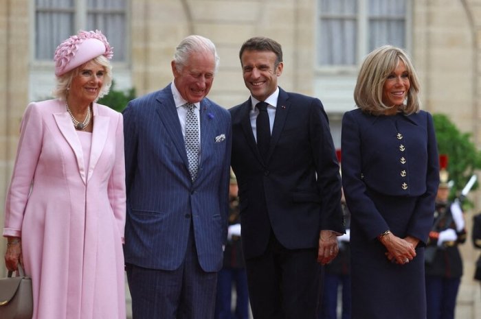 Brigitte Macron et la reine Camilla photographiés à l'Elysée