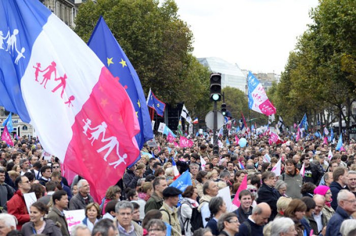 Près de 500 000manifestants à Paris (selon les organisateurs)