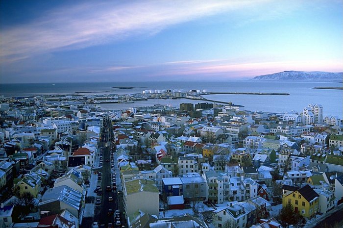 4 - Islande