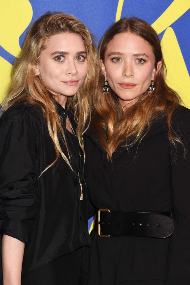 En 2018, Mary-Kate Olsen semble très amaigrie aux côtés de sa soeur Ashley
