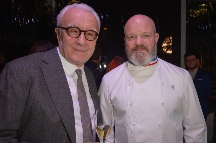 Les chefs cuisiniers Alain Ducasse et Philippe Etchebest au DÃ®ner des Grands Chefs en 2019
