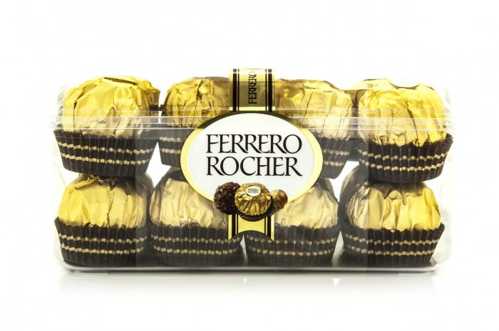 3e. Ferrero Rocher 375 g (70 millions d'euros)