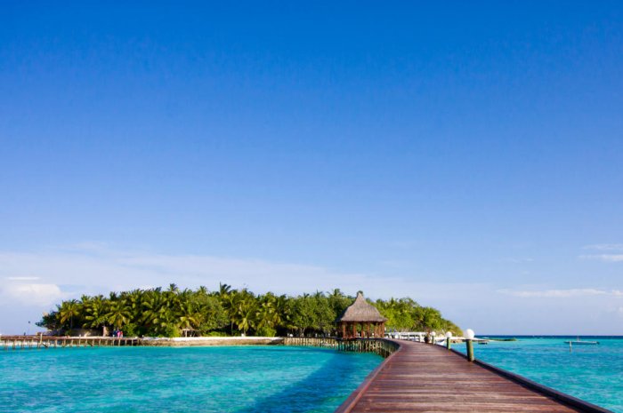 7 - Maldives