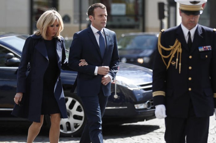 Brigitte Macron : une garde-robe très commentée