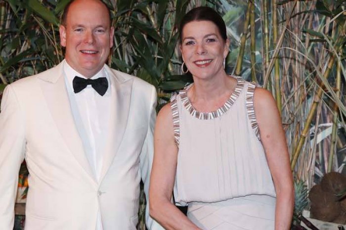 Bal de la Rose 2016 : le Prince Albert et la princesse Caroline de Monaco