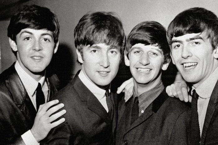 Les Beatles posent en 1963