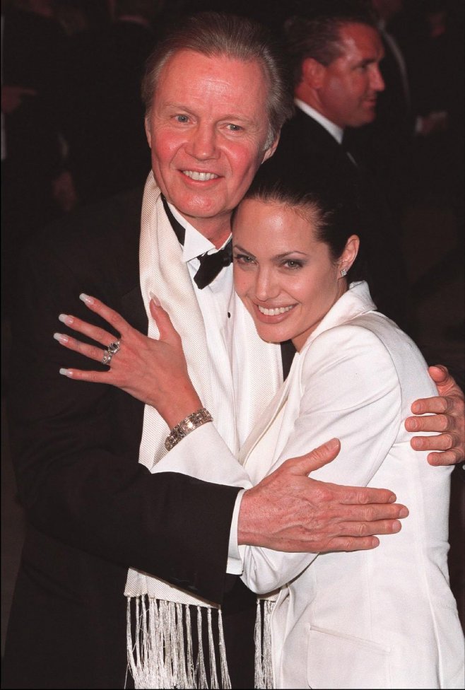 L'actrice Angelina Jolie et son père, l'acteur Jon Voight