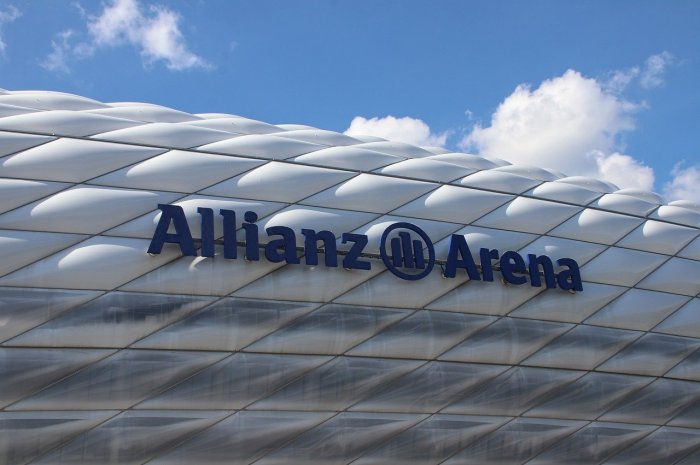 Allianz : 24,63% de frais de gestion*