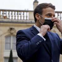 Emmanuel Macron a-t-il raison de vouloir "emmerder" les non-vaccinés ?
