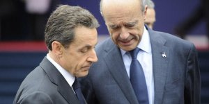 Alain Juppé multiplie les attaques contre Nicolas Sarkozy