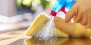 Produits ménagers : 5 astuces pour les choisir sans danger