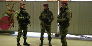 Militaire agressé à La Défense : un islamiste arrêté dans les Yvelines