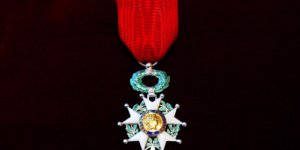 Médaille du travail, Légion d'honneur : vous aussi, obtenez-les ! 