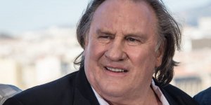 Gérard Depardieu totalement nu dans "Un homme d'honneur" : les internautes sous le choc