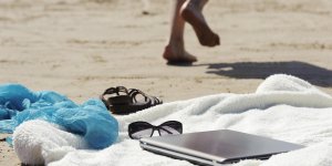Vacances à la plage : les deux numéros d'urgence à enregistrer dans son téléphone