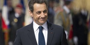 Nicolas Sarkozy se "gausserait" de la stratégie adoptée par François Hollande