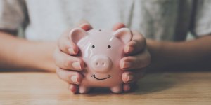 Epargne financière et non financière : quelles différences ?