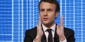 Emmanuel Macron pique une colère contre ses dirigeants