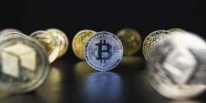 Bitcoin, Ethereum... Quels sont les risques d'investir dans la cryptomonnaie ?