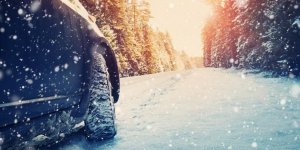Partir au ski en voiture : 5 précautions à prendre