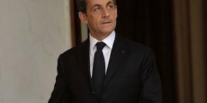 UMP : Pourquoi Sarkozy jette l'éponge !