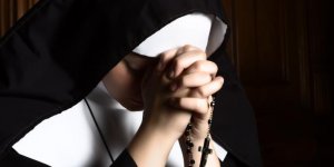 Espagne : une religieuse fait scandale en parlant de la mère de Jésus