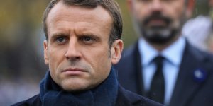 Covid-19, Gilets jaunes... Emmanuel Macron est-il "exalté" par les situations de crise ?